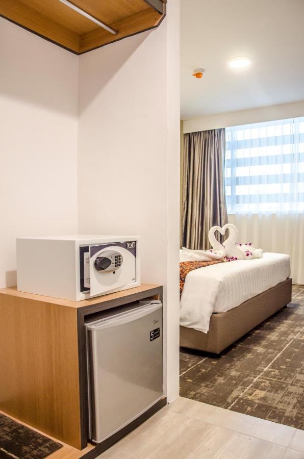 Hotel 7 Suria Kota Kinabalu Zewnętrze zdjęcie