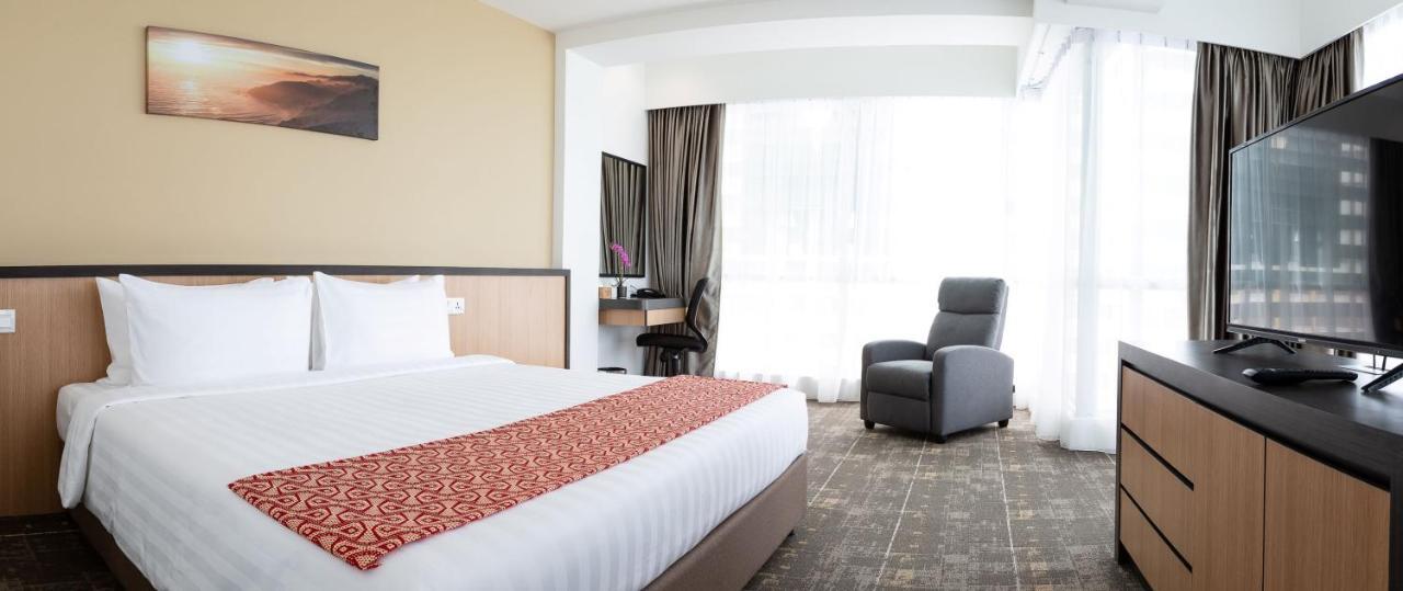 Hotel 7 Suria Kota Kinabalu Zewnętrze zdjęcie